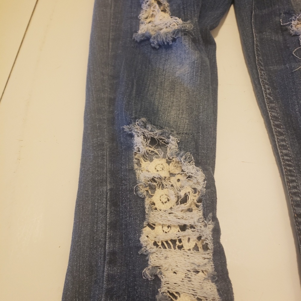 Capris - Picture 2 of 3
